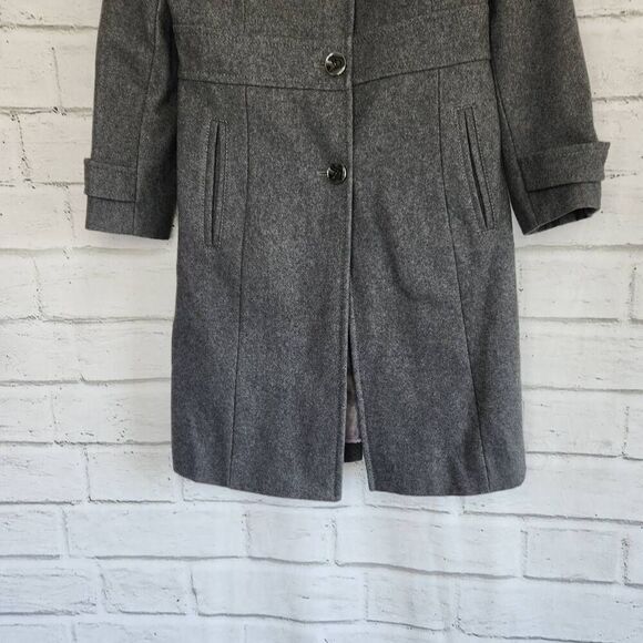 Kenneth Cole Women's Grey Lined Wool Blend Button Front Long Peacoat Size 8 - Picture 4 of 16